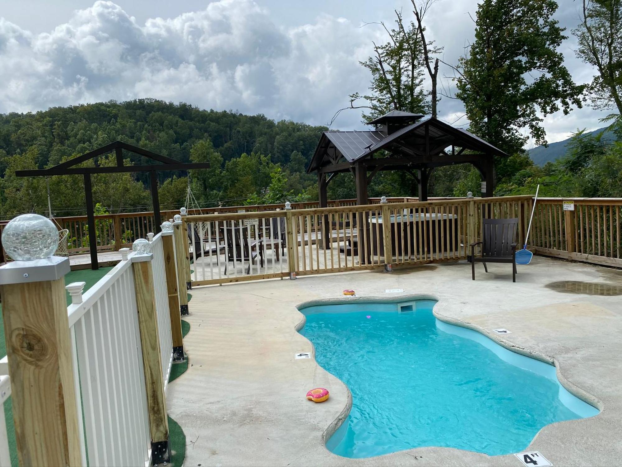 Relaxing 3Br Cottage 1 Mile To Main St Attractions Views Gatlinburg Kültér fotó