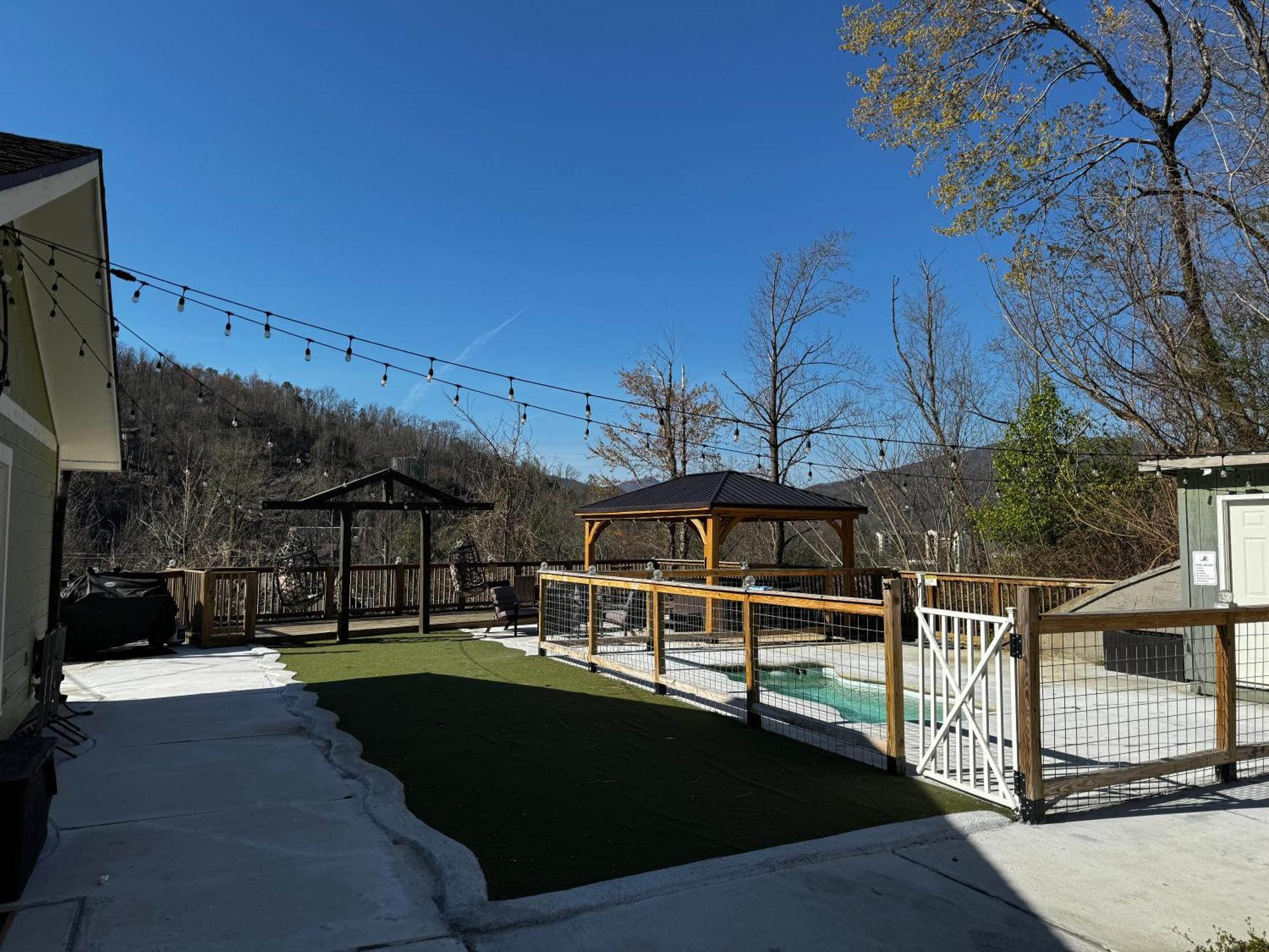 Relaxing 3Br Cottage 1 Mile To Main St Attractions Views Gatlinburg Kültér fotó